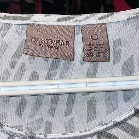 Easy Wear by Chico’s ladies fancy dress blouse brick like pattern size 0 - Picture 4 of 7